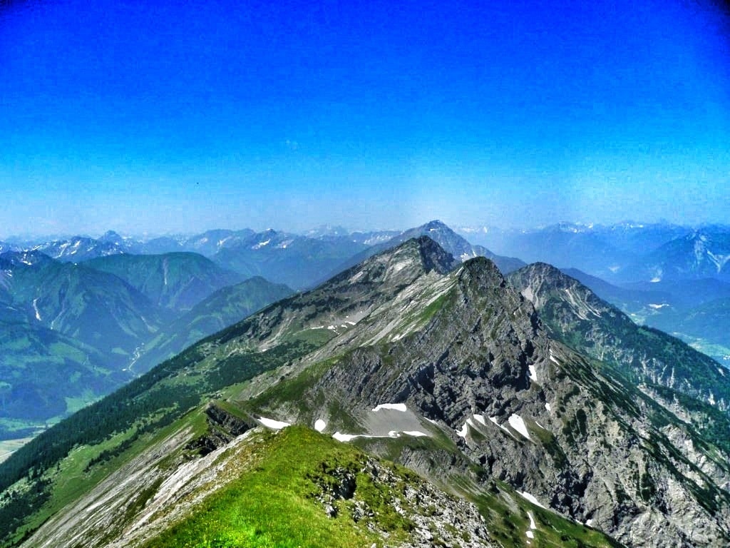 Wandern in Tirol: Bergtour zur Hochschrutte