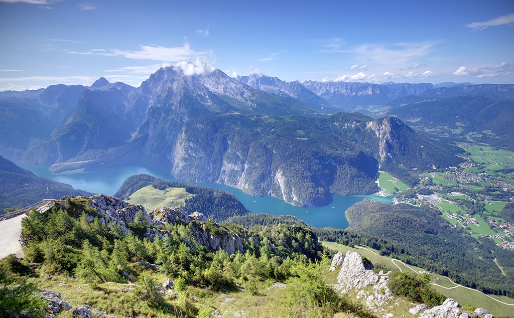 Gotzenalm in den Berchtesgadern Alpen mit Blick auf den Königssee