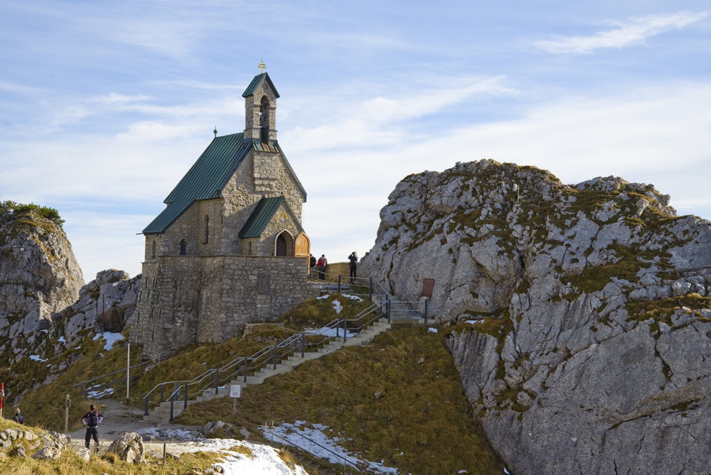 Blick auf den Wendelstein und die Wendelsteinkapelle