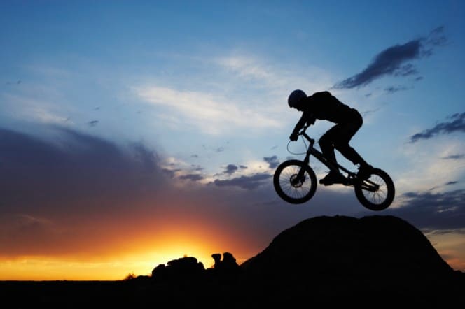 Mountainbike - Urlaub aktiv genießen © Thomas Northcut/Digital Vision/Thinkstock