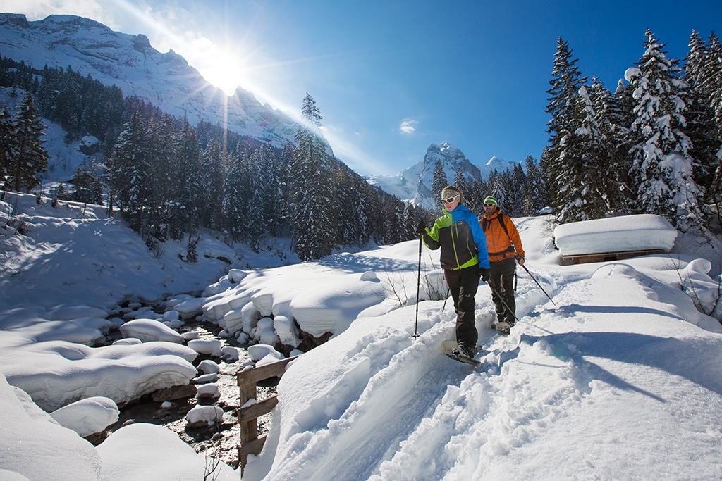 Schneeschuhlaufen im Haslital im Berner Oberland